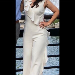 Off white elegant jumpsuit